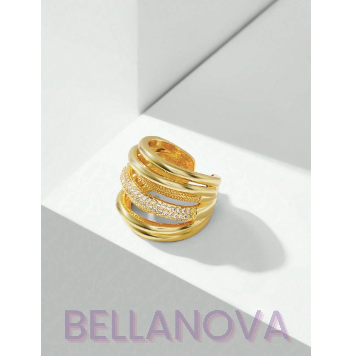 Swarovski™ Ring mit Schichtdesign – 18K Vergoldet + KOSTENLOSER VERSAND