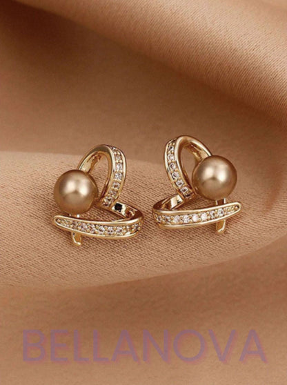 Goldene Herz-Ohrringe mit Zirkonia – 18K Vergoldet + KOSTENLOSER VERSAND