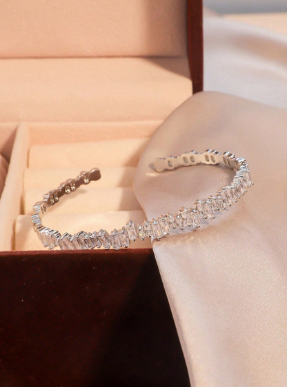 [NEU] Classic Swarovski™ Armreif – Mit Zirkonia besetzt - 18K vergoldet + KOSTENLOSER VERSAND
