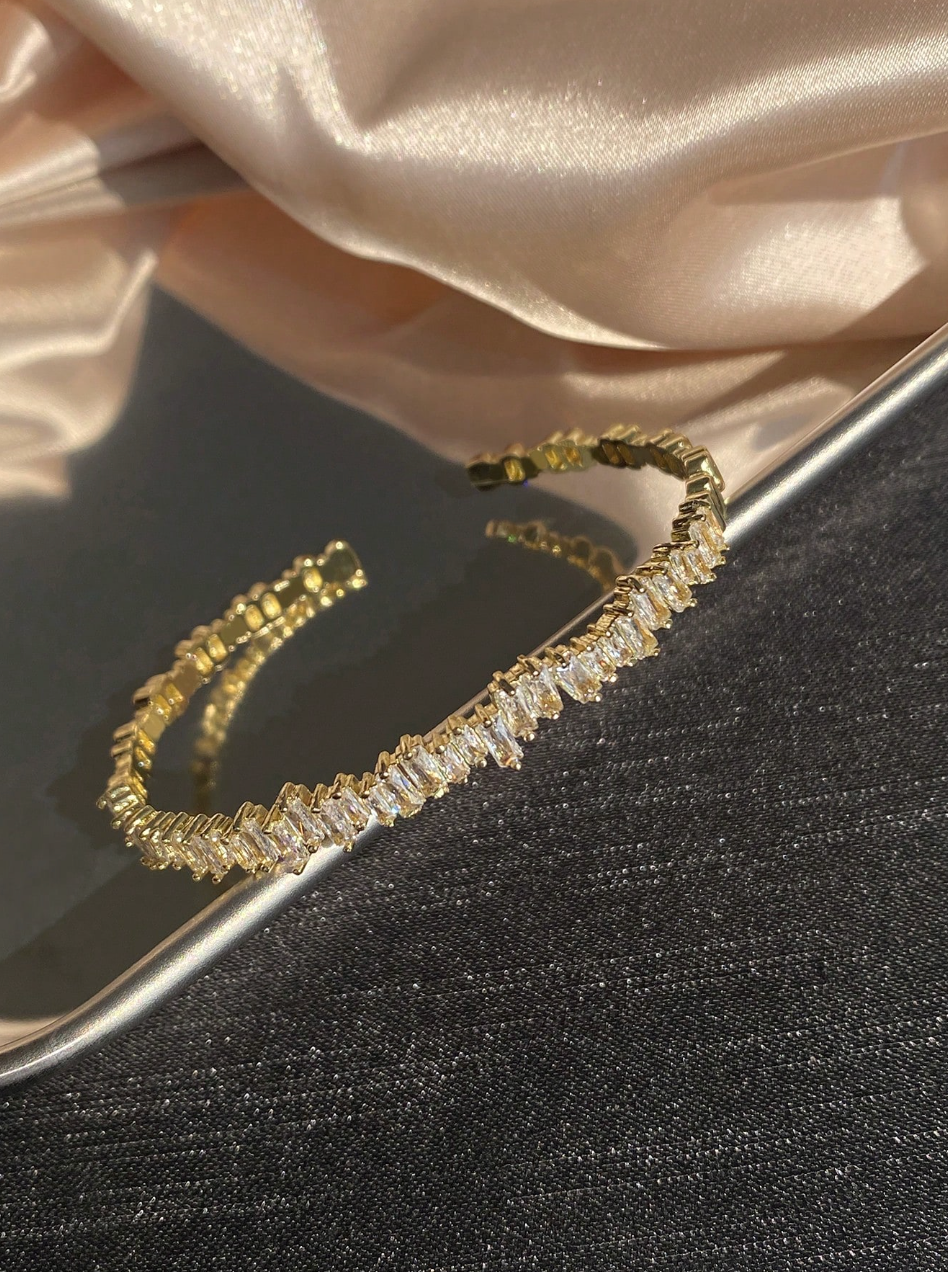 [NEU] Classic Swarovski™ Armreif – Mit Zirkonia besetzt - 18K vergoldet + KOSTENLOSER VERSAND