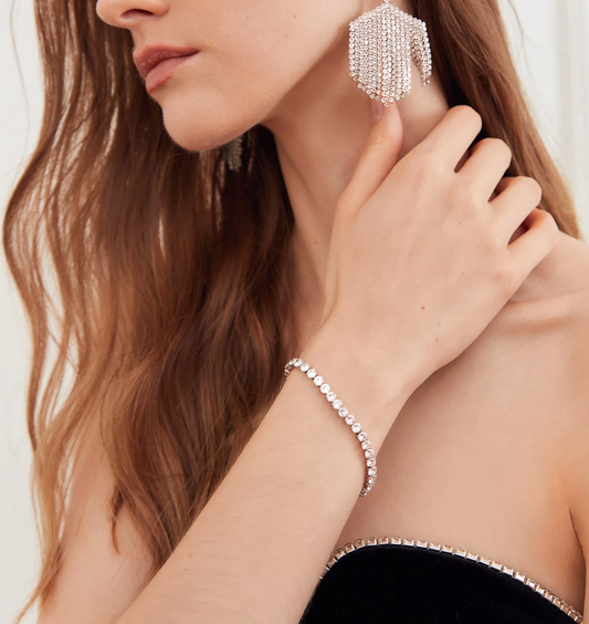[NEU] Bridge Swarovski™ Armreif – Mit Zirkonia besetzt, 18K vergoldet + KOSTENLOSER VERSAND
