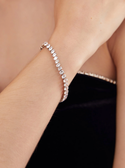 [NEU] Bridge Swarovski™ Armreif – Mit Zirkonia besetzt, 18K vergoldet + KOSTENLOSER VERSAND