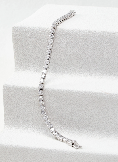 [NEU] Bridge Swarovski™ Armreif – Mit Zirkonia besetzt, 18K vergoldet + KOSTENLOSER VERSAND