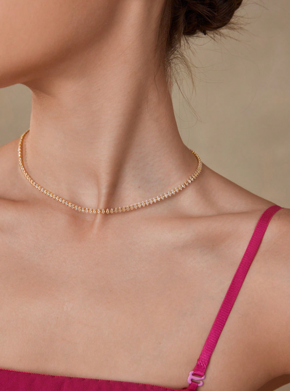 [NEU] Bridge Swarovski™ Halskette – Mit Zirkonia besetzt - 18K vergoldet + KOSTENLOSER VERSAND