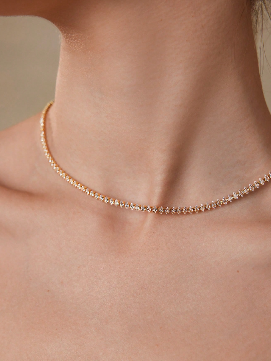 [NEU] Bridge Swarovski™ Halskette – Mit Zirkonia besetzt - 18K vergoldet + KOSTENLOSER VERSAND